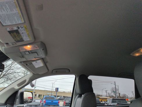 Used 2020 Toyota Tundra SR5 w/ TRD Off-Road Package image 21