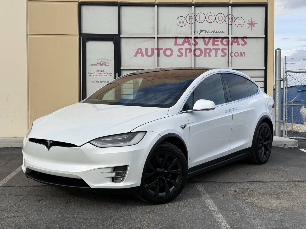 Used 2021 Tesla Model X Long Range AWD/4WD image 4