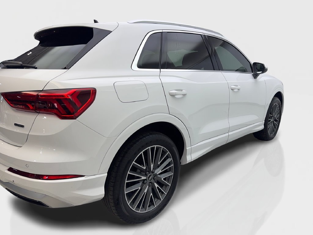Used 2022 Audi Q3 2.0T Premium w/ Convenience Package AWD/4WD image 15
