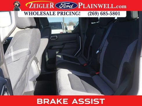 Used 2025 Ford Bronco Big Bend image 11