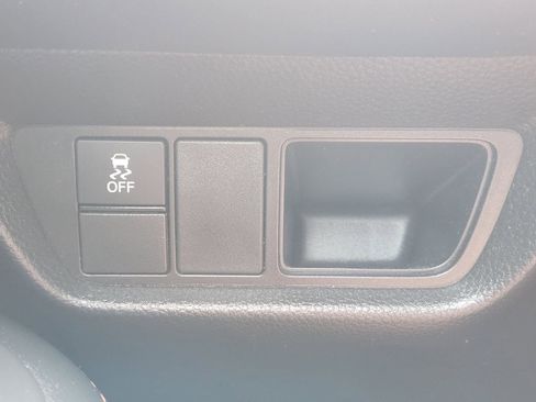 Certified 2025 Honda HR-V Sport image 25