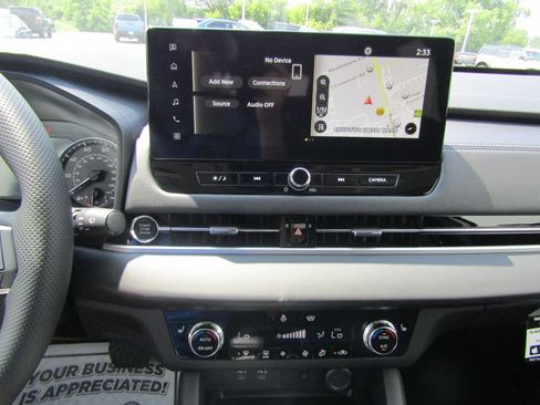 Used 2026 Mitsubishi Outlander AWD image 22