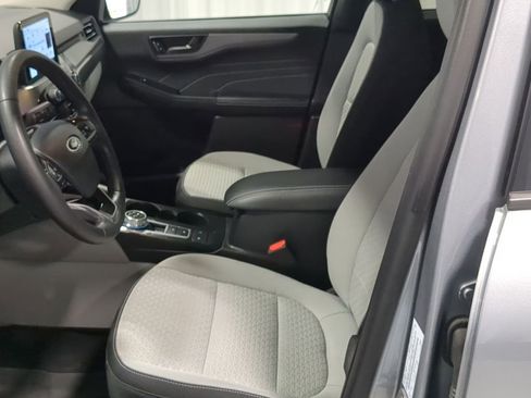 Used 2023 Ford Escape Active AWD/4WD image 16