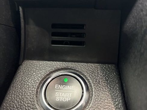 Used 2019 Ford F150 Lariat w/ Equipment Group 502A Luxury image 11