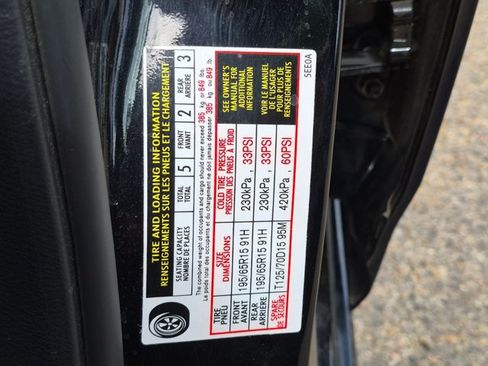 Used 2025 Nissan Versa S w/ Trunk Package FWD image 22