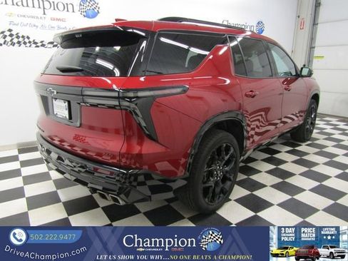 Used 2024 Chevrolet Traverse RS w/ LPO, Floor Liner Package AWD/4WD image 15