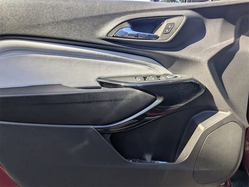 Used 2025 Chevrolet Trax LT w/ LT Convenience Package image 14