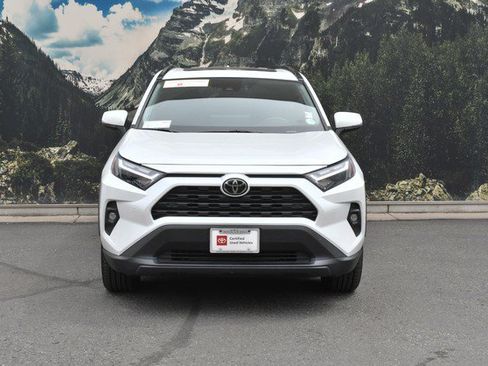 Used 2023 Toyota RAV4 XLE Premium AWD/4WD image 5