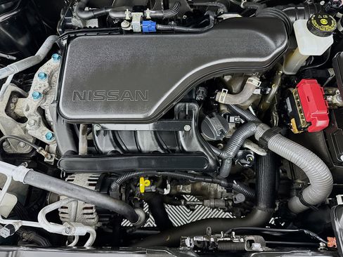 Used 2020 Nissan Rogue Sport SV w/ Technology Package image 38