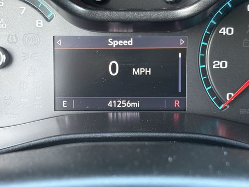 Used 2019 Chevrolet Colorado LT RWD image 30