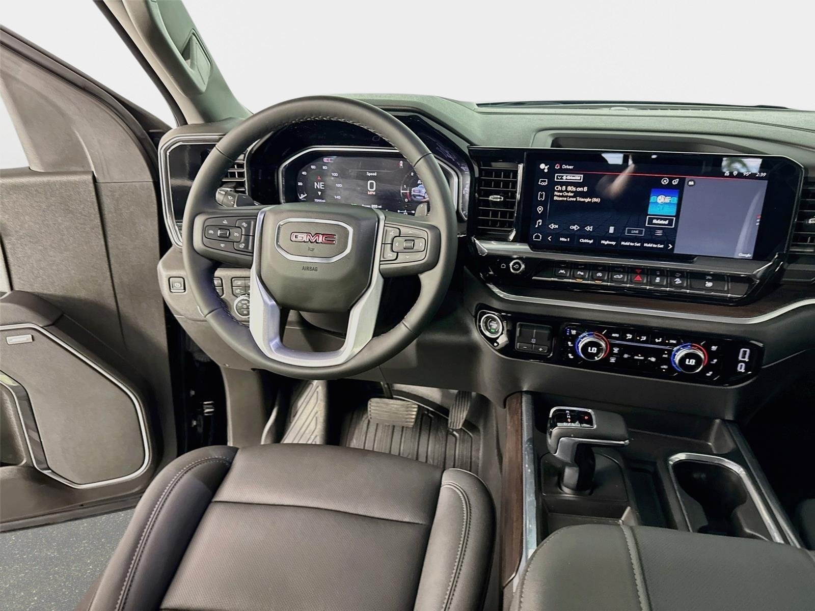 Certified 2026 GMC Sierra 1500 SLT w/ SLT Premium Plus Package AWD/4WD image 25