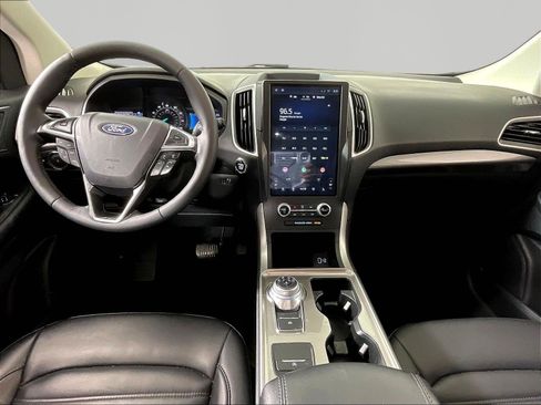 Used 2024 Ford Edge SEL w/ Convenience Package AWD/4WD image 7