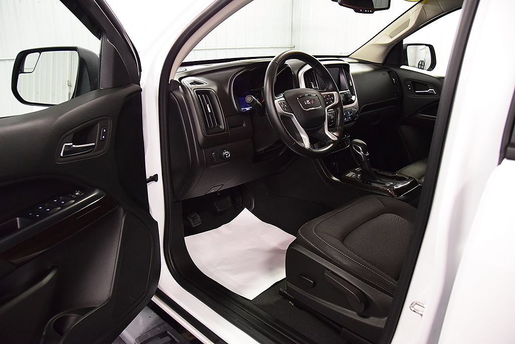 Used 2022 GMC Canyon Elevation RWD image 16