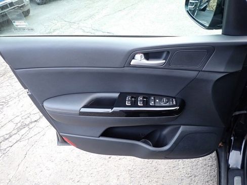 Used 2021 Kia Sportage S w/ S AWD Premium Package image 20