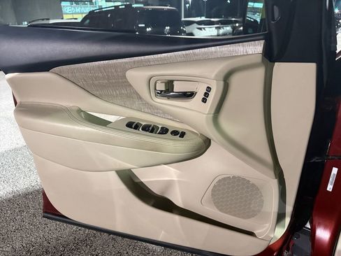 Used 2019 Nissan Murano SL w/ SL Technology Package image 14