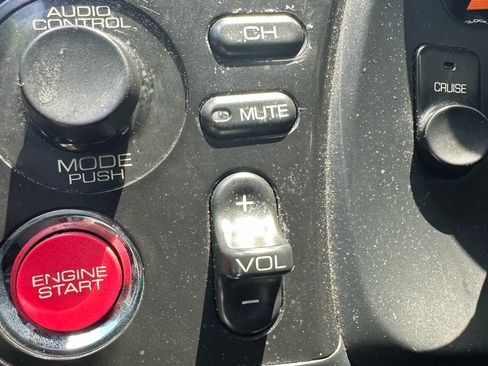 Used 2005 Honda S2000 image 22