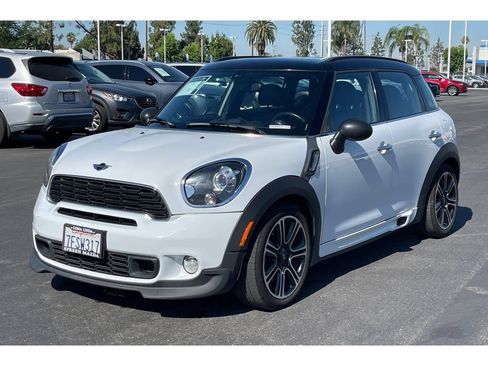 Used 2014 MINI Cooper Countryman S FWD image 2