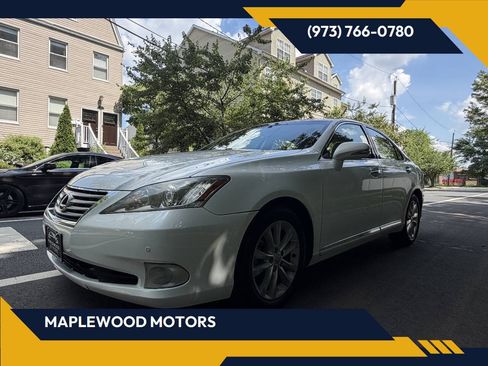 Used 2011 Lexus ES 350 FWD image 1