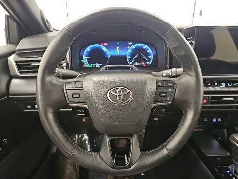 Used 2025 Toyota Camry XSE w/ Premium Plus Package AWD/4WD image 18