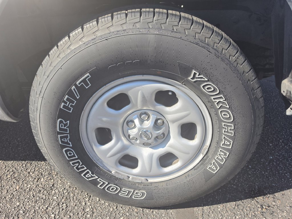 Used 2011 Nissan Frontier S RWD image 10