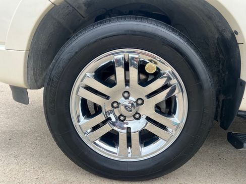 Used 2008 Ford Explorer Limited RWD image 20