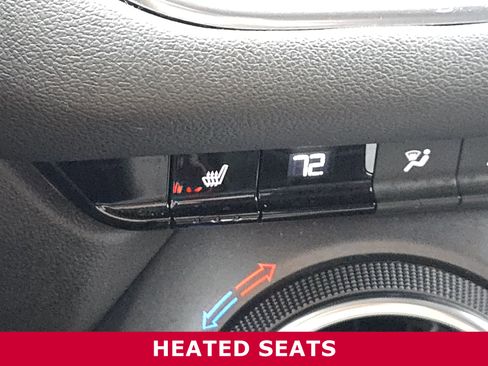 Used 2021 Chevrolet Blazer LT image 23