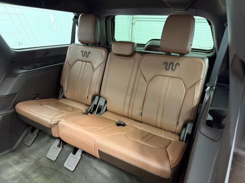 Used 2023 Ford Expedition Max King Ranch AWD/4WD image 16