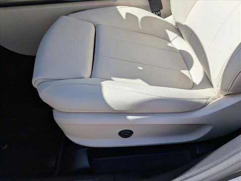 New 2026 Mercedes-Benz GLA 250 image 4