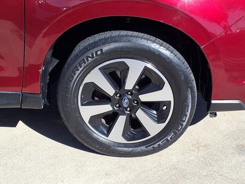 Used 2017 Subaru Forester 2.5i Premium image 23