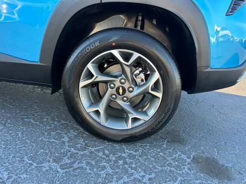 Certified 2026 Chevrolet Trax LT image 10