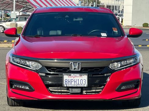 Used 2019 Honda Accord Sport image 10