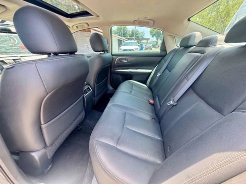 Used 2016 Nissan Altima 2.5 SL w/ 2.5 Technology Package FWD image 14