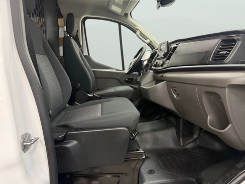 Used 2025 Ford Transit 250 Low Roof w/ Exterior Upgrade Package RWD image 22