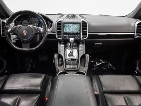 Used 2012 Porsche Cayenne image 24