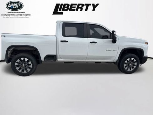 Used 2024 Chevrolet Silverado 2500 Custom w/ Custom Convenience Package AWD/4WD image 6