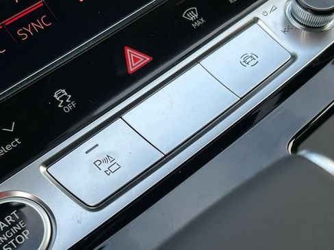 New 2026 Audi Q7 2.0T Premium AWD/4WD image 26