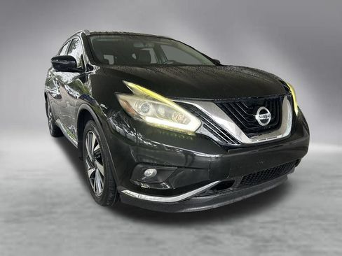 Used 2017 Nissan Murano Platinum w/ Platinum Technology Package FWD image 2