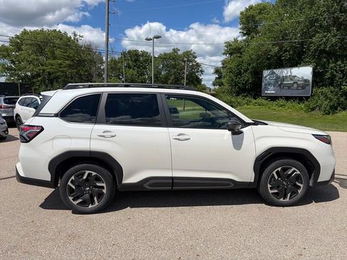 Certified 2025 Subaru Forester Limited w/ Popular Package #2 AWD/4WD image 8