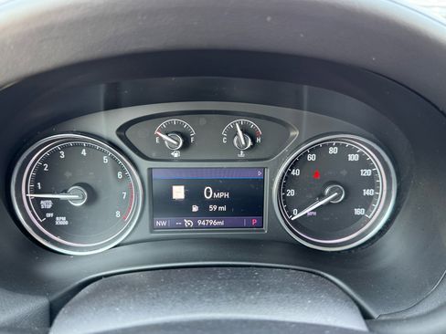 Used 2020 Buick Enclave Premium w/ Surround and Sites Package image 30