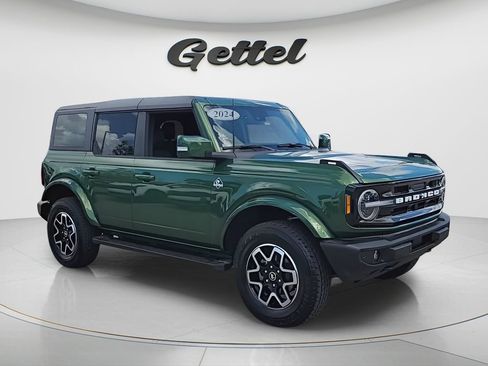 Used 2024 Ford Bronco Outer Banks image 6