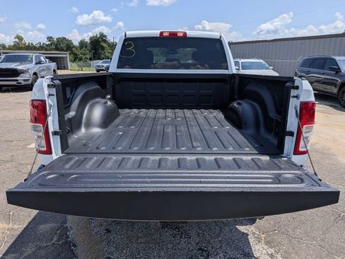 Used 2024 RAM 2500 Big Horn AWD/4WD image 13