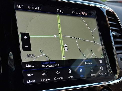 Used 2020 Jeep Grand Cherokee Limited AWD/4WD image 15