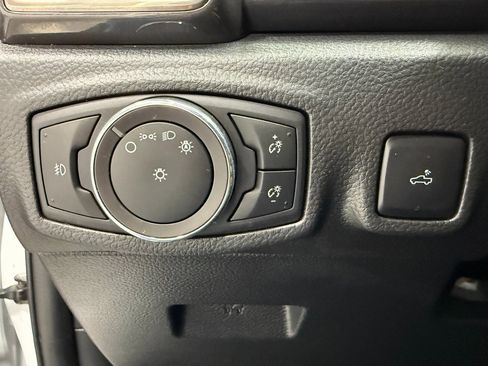 Used 2021 Ford Ranger Lariat w/ Trailer Tow Package image 23