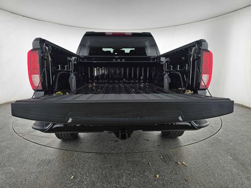 New 2026 GMC Sierra 1500 Elevation image 16