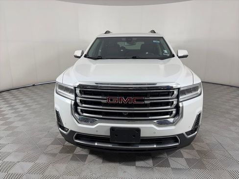 Used 2021 GMC Acadia SLT w/ Technology Package AWD/4WD image 2