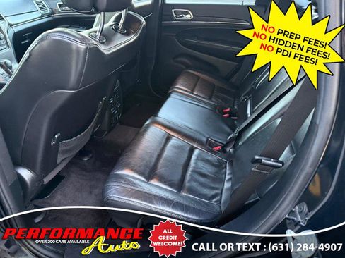 Used 2018 Jeep Grand Cherokee Limited image 23