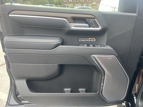 New 2025 Chevrolet Silverado 1500 High Country w/ High Country Premium Package image 8