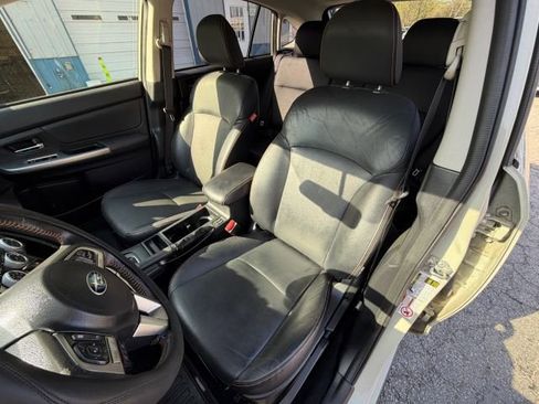 Used 2016 Subaru Crosstrek 2.0i Limited w/ Popular Package #1 image 8