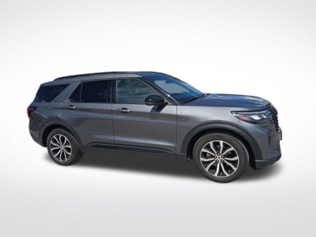 Used 2026 Ford Explorer ST-Line w/ Premium Package RWD image 1