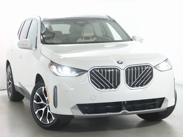 Used 2026 BMW X3 xDrive30i w/ Premium Package AWD/4WD image 2